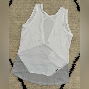 Pearl Izumi Women’s Wander Tank